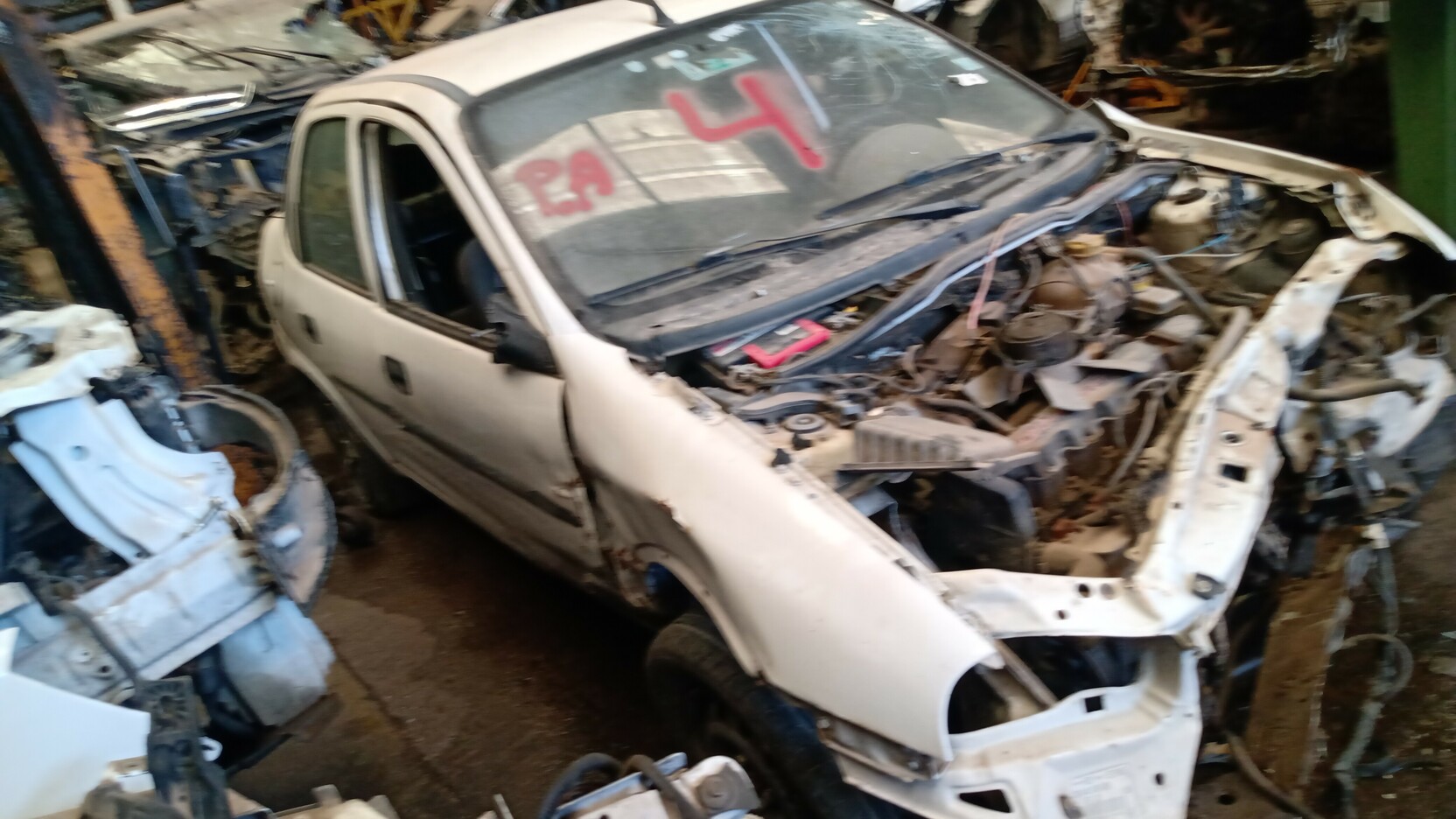  Chevrolet CORSA 2005    EN DESARME